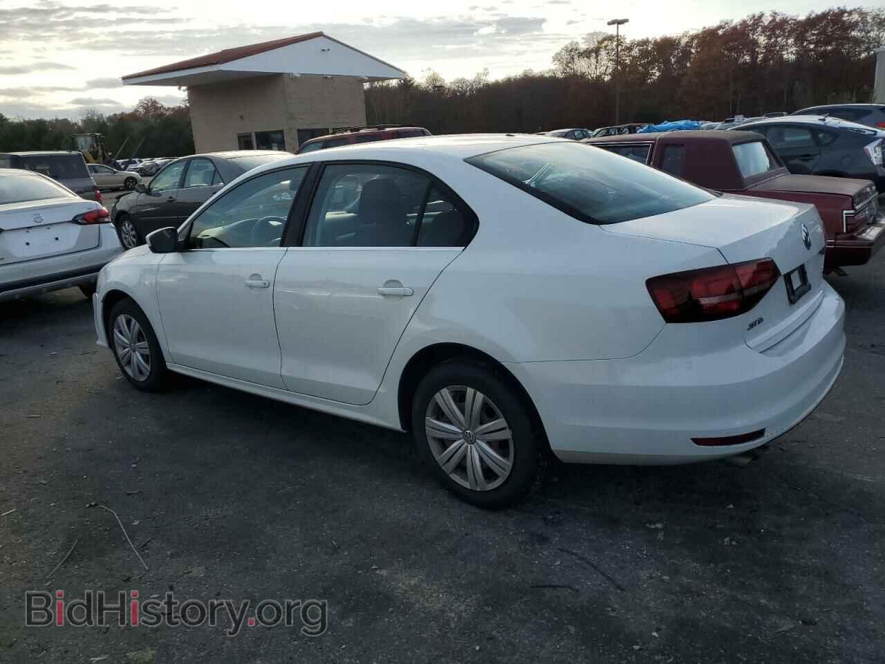 2017 VOLKSWAGEN JETTA - VIN: 3VW2B7AJ7HM319792 - Фото 2