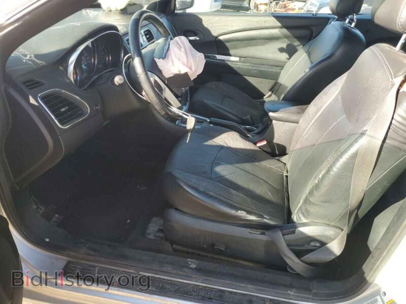 2011 Chrysler 200 (VIN 1C3BC2EB3BN575855) — фото 7 из 12