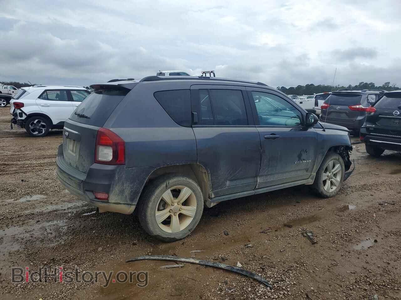 2017 JEEP COMPASS - VIN: 1C4NJDBB4HD138024 - Photo 3