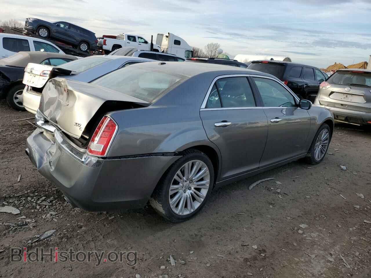 2011 CHRYSLER 300 - VIN: 2C3CA6CT3BH515967 - Фото 3