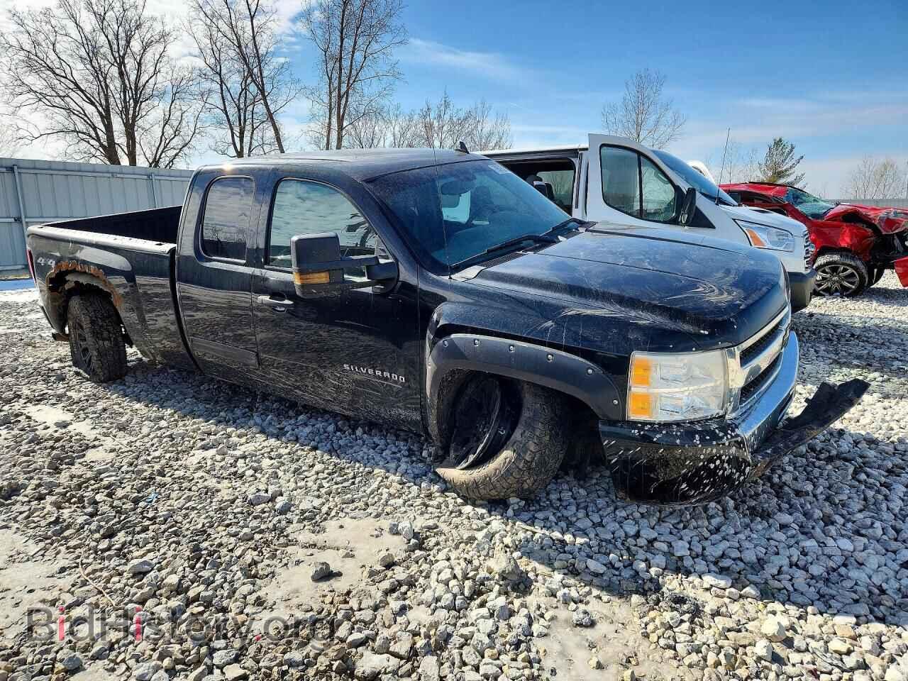 2011 CHEVROLET SILVERADO - VIN: 1GCRKREA8BZ291675 - Фото 4