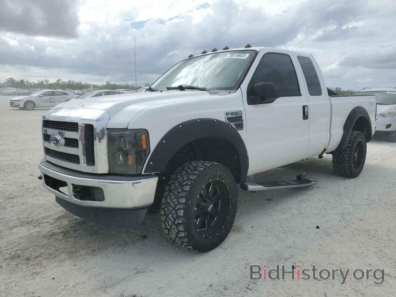 Фотография 1FTSX215X9EA38250 - FORD F250 2009