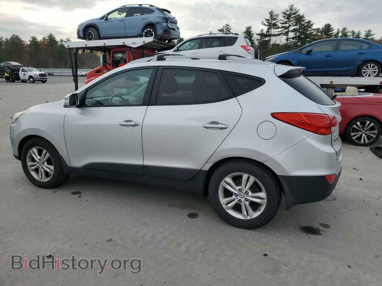2012 HYUNDAI TUCSON - VIN: KM8JUCAC3CU395433 - Фото 2