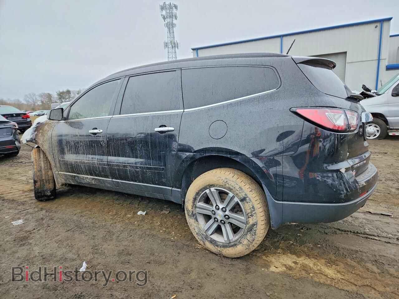 2017 CHEVROLET TRAVERSE - VIN: 1GNKVGKD2HJ237749 - Фото 2