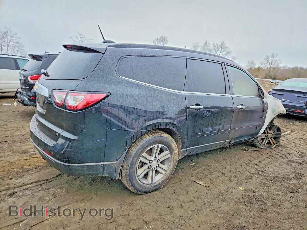 2017 CHEVROLET TRAVERSE - VIN: 1GNKVGKD2HJ237749 - Фото 3