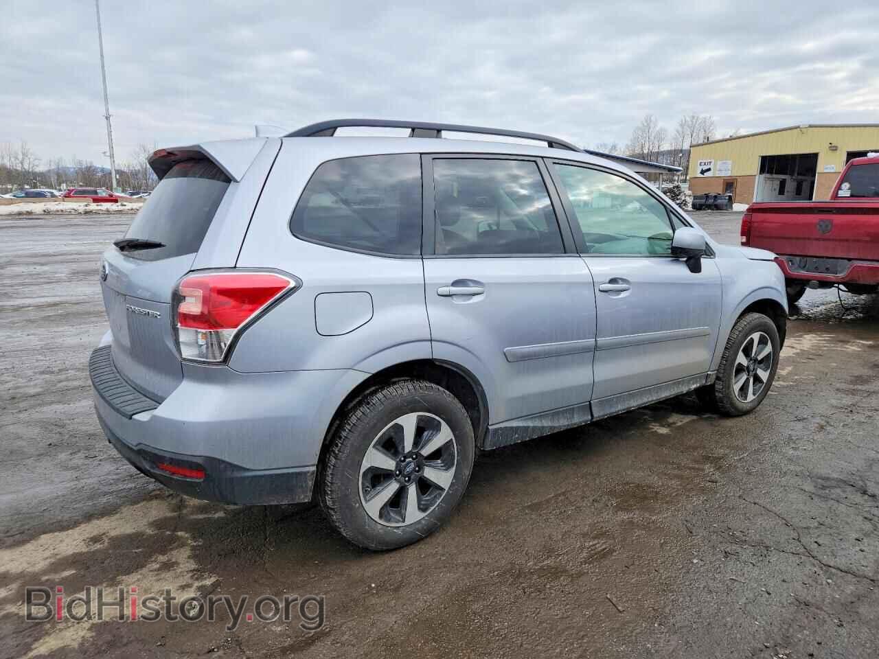 2017 SUBARU FORESTER - VIN: JF2SJAGC2HH538614 - Фото 3