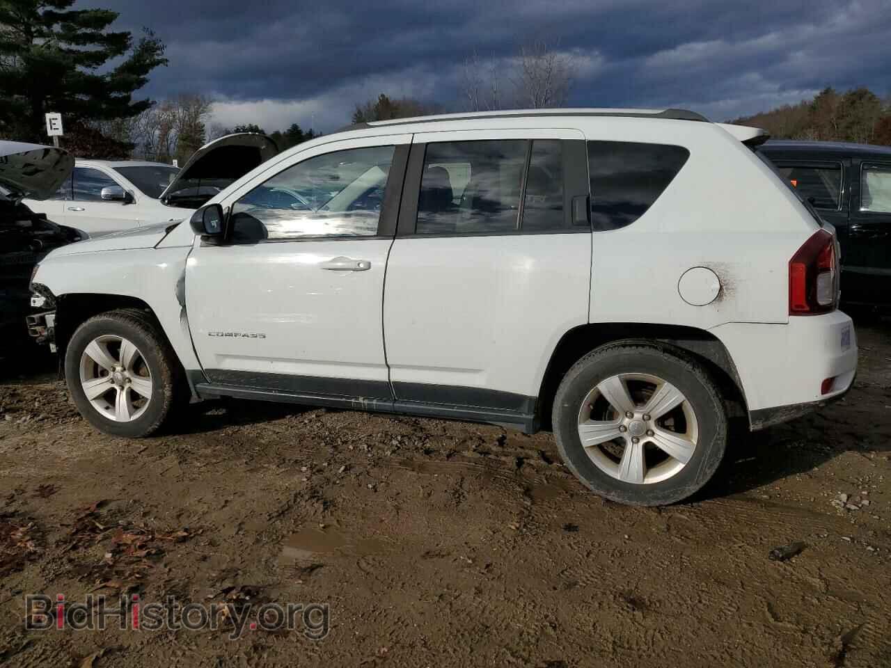 2015 JEEP COMPASS - VIN: 1C4NJDBB4FD321422 - Photo 2