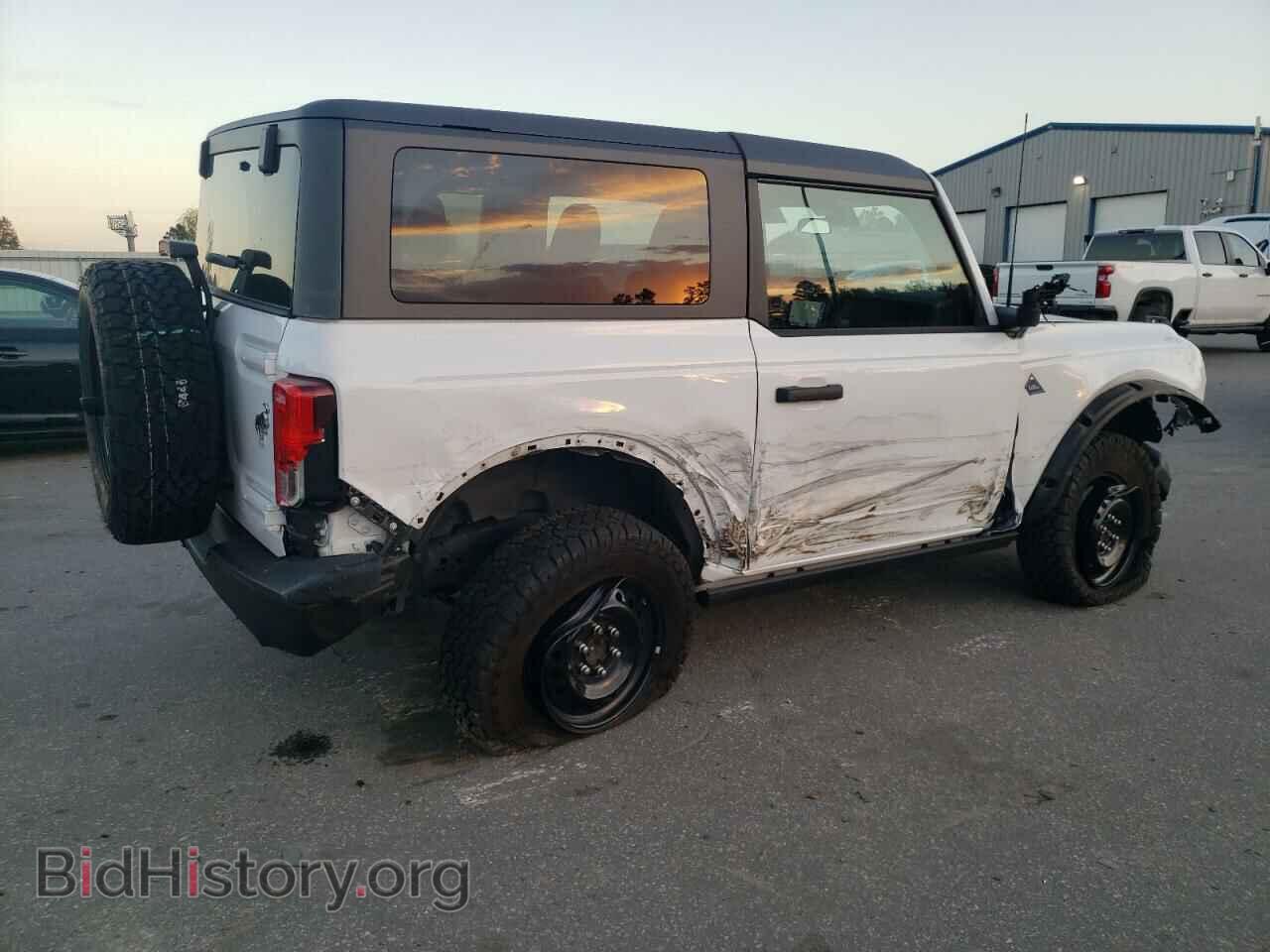 2023 FORD BRONCO - VIN: 1FMDE5CH7PLB98677 - Photo 3