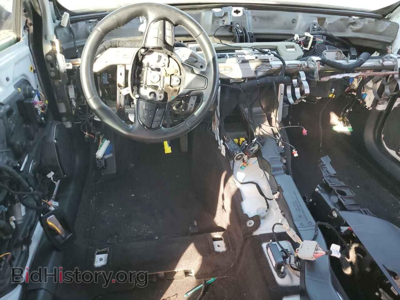 2018 CHRYSLER 300 - VIN: 2C3CCABG6JH152757 - Фото 8