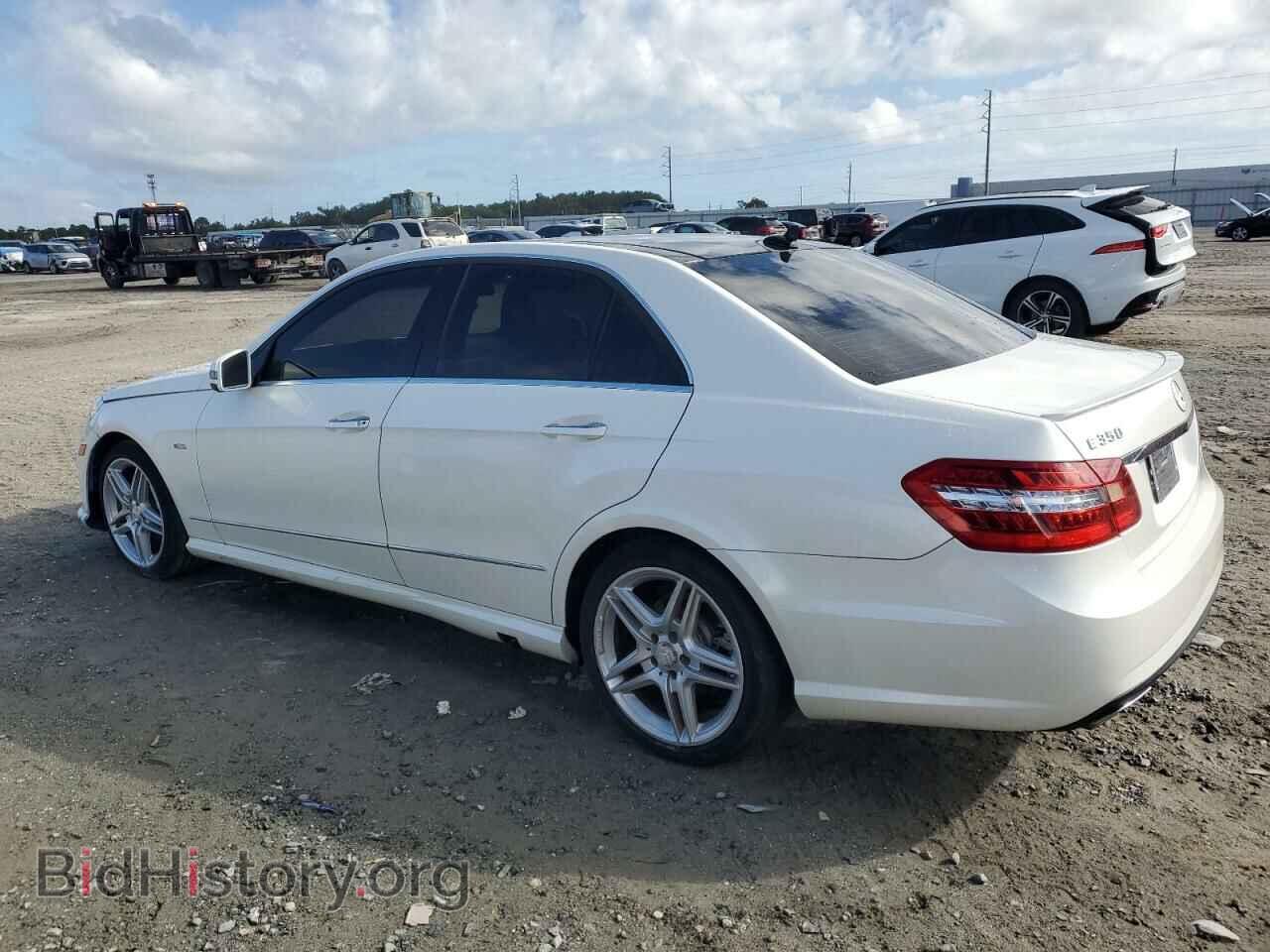 2012 MERCEDES-BENZ E-CLASS - VIN: WDDHF5KB3CA537351 - Фото 2