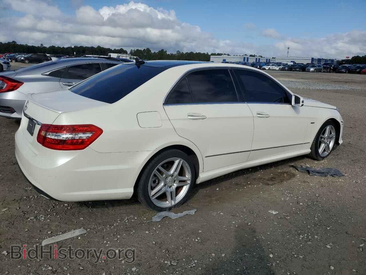 2012 MERCEDES-BENZ E-CLASS - VIN: WDDHF5KB3CA537351 - Фото 3
