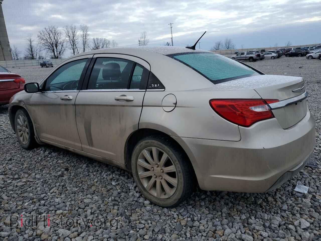 2013 CHRYSLER 200 - VIN: 1C3CCBBB4DN618238 - Photo 2