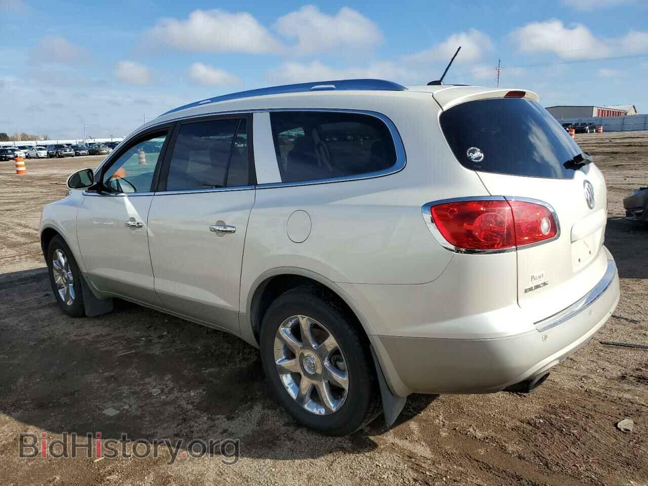 2010 BUICK ENCLAVE - VIN: 5GALVCED2AJ213685 - Фото 2