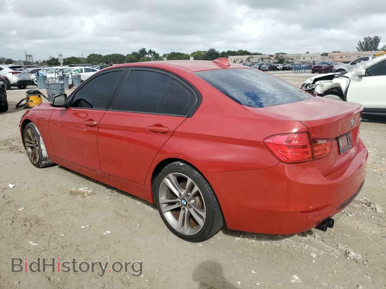 2013 BMW 3 SERIES - VIN: WBA3A5C56DF358329 - Фото 2