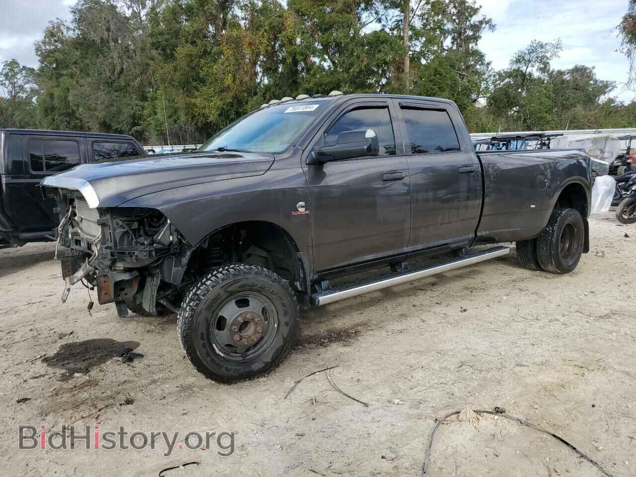 Photo 3C63RRGL8HG651463 - RAM All Models 2017