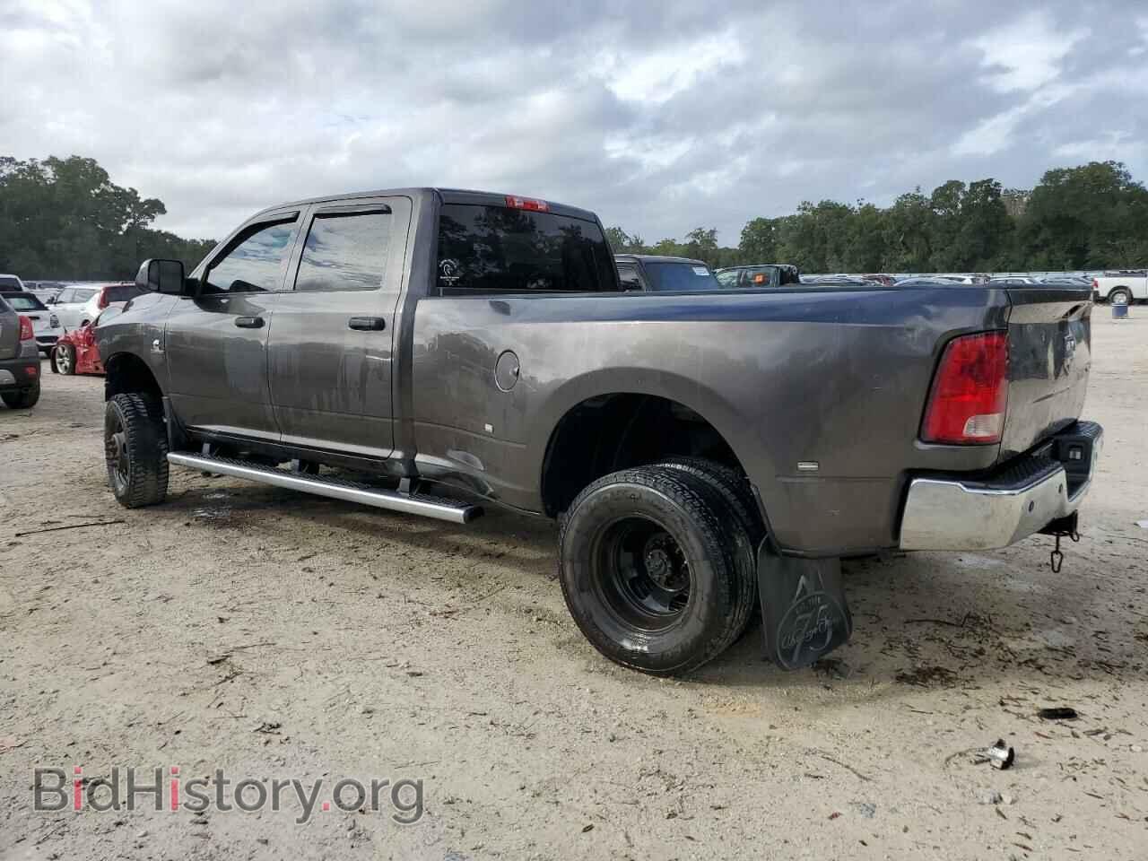 2017 RAM All Models - VIN: 3C63RRGL8HG651463 - Photo 2