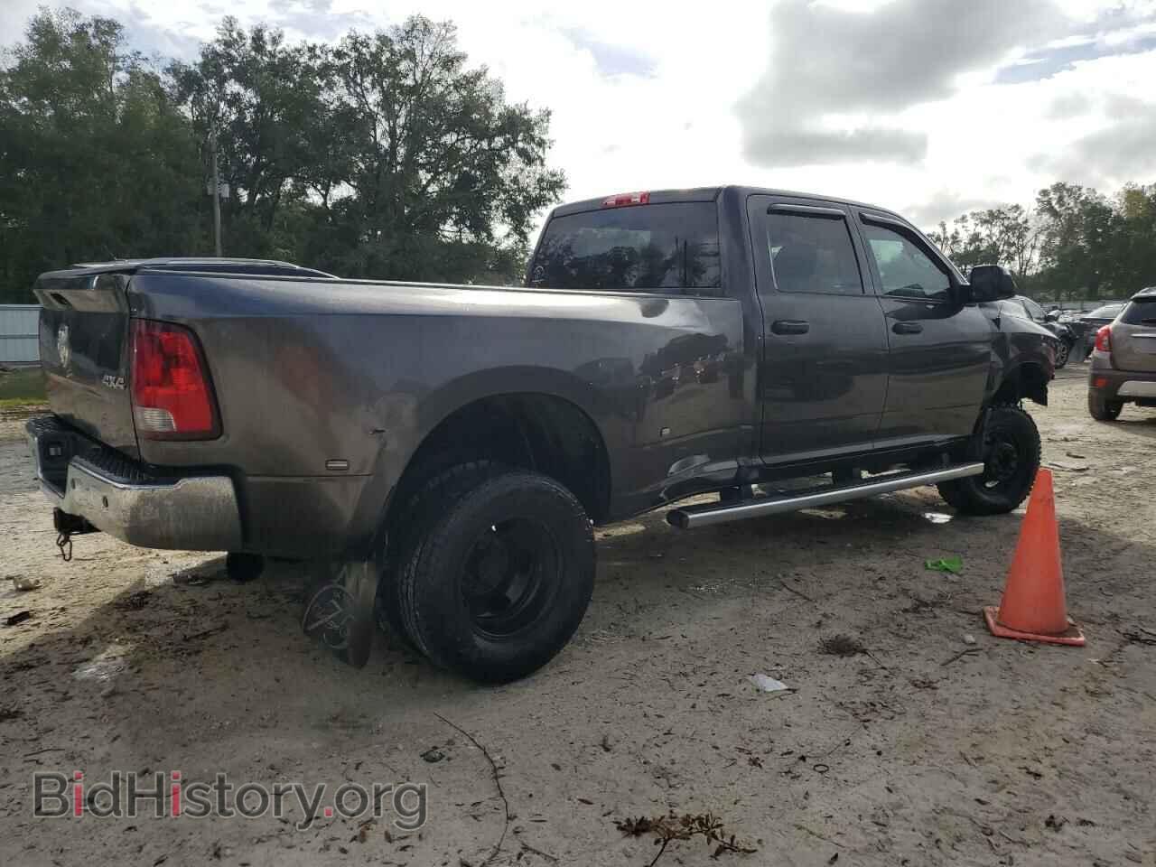 2017 RAM All Models - VIN: 3C63RRGL8HG651463 - Photo 3