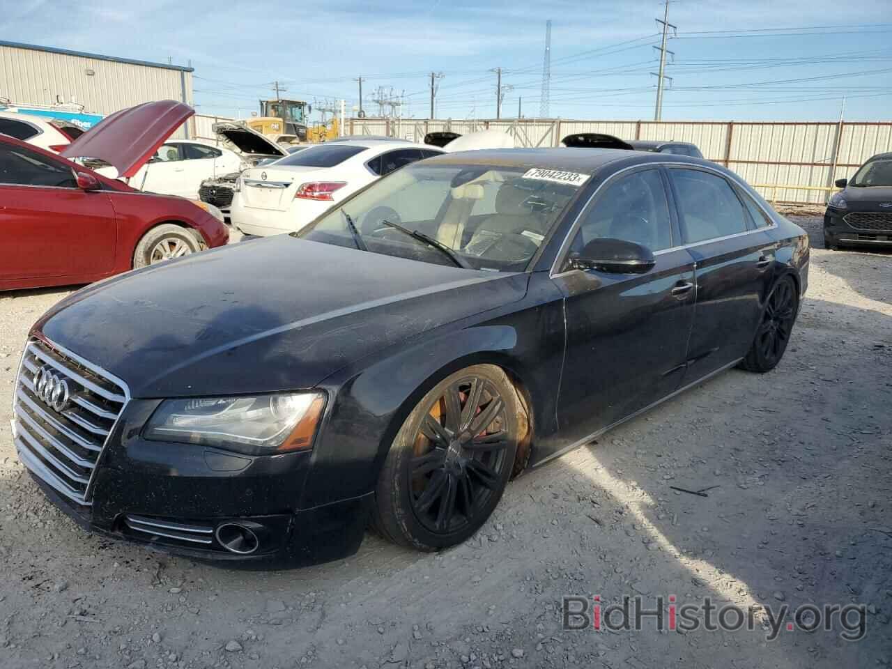 Photo WAURVAFD8BN005488 - AUDI A8 2011