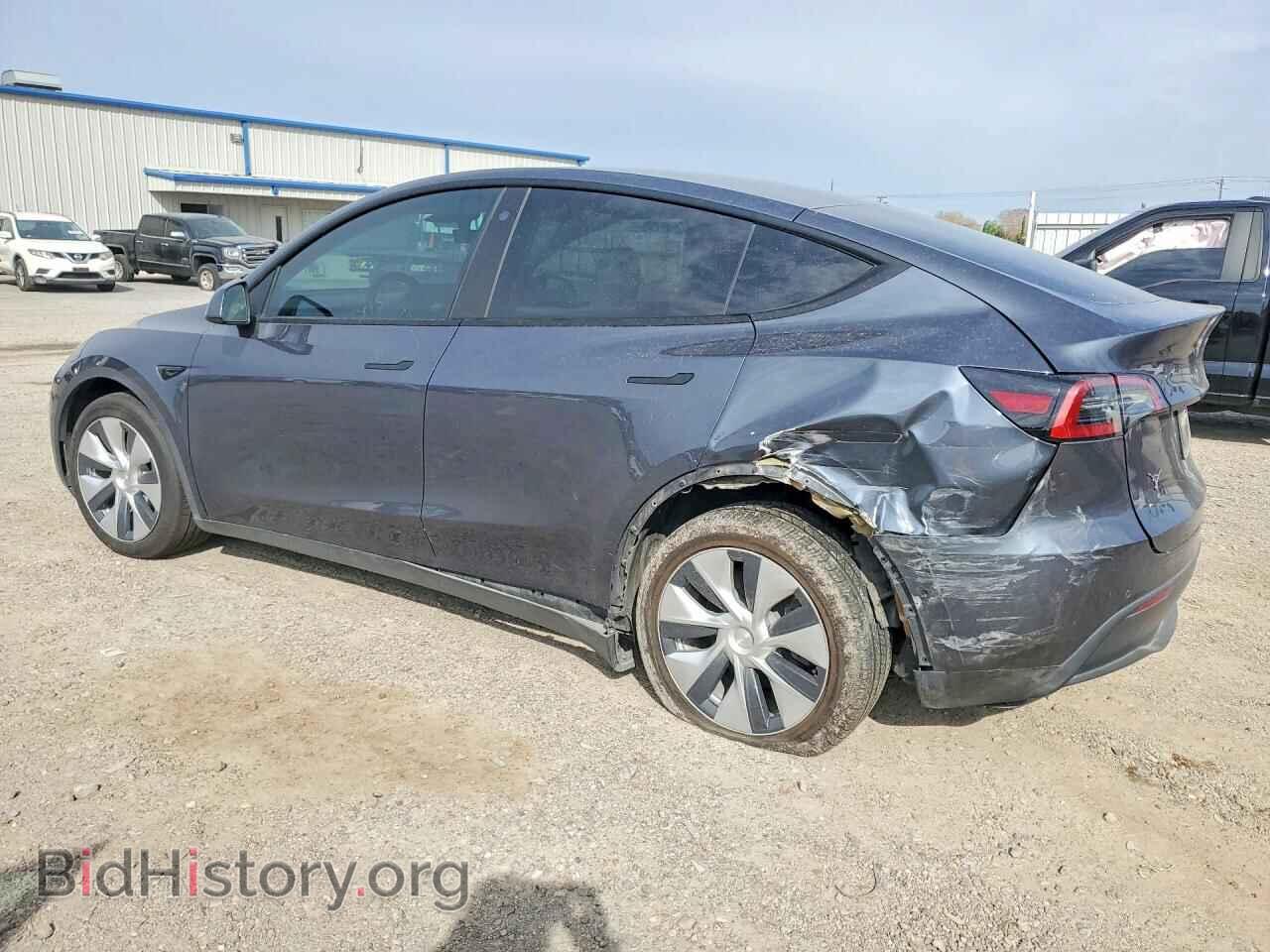 2022 TESLA MODEL Y - VIN: 7SAYGDEE2NF534168 - Фото 2