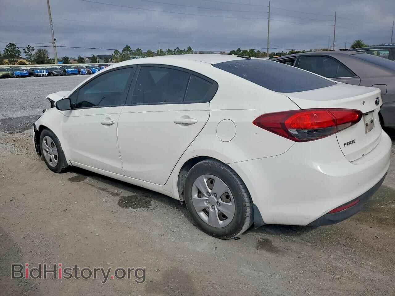 2017 KIA FORTE - VIN: 3KPFK4A78HE077676 - Фото 2