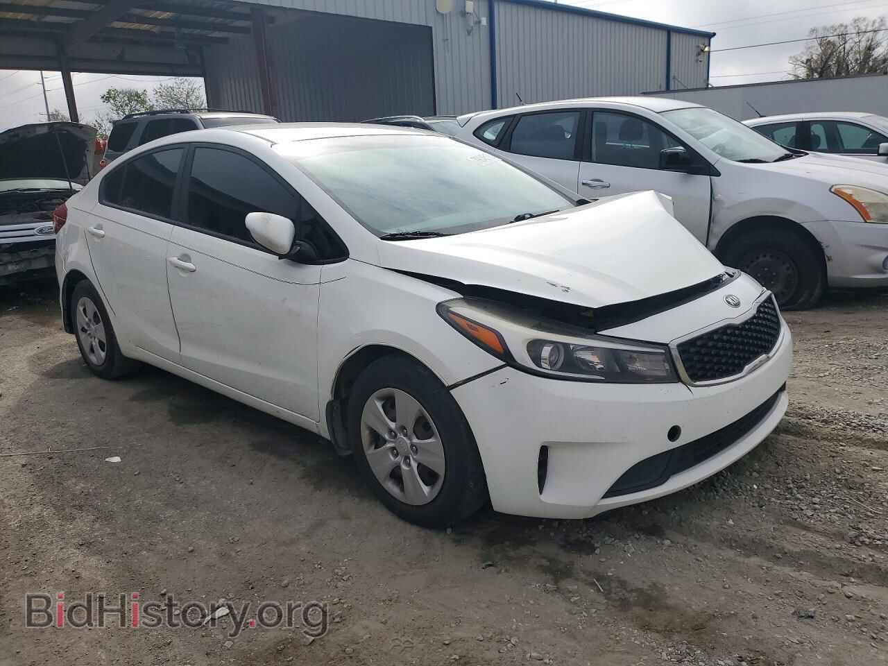 2017 KIA FORTE - VIN: 3KPFK4A78HE077676 - Фото 4