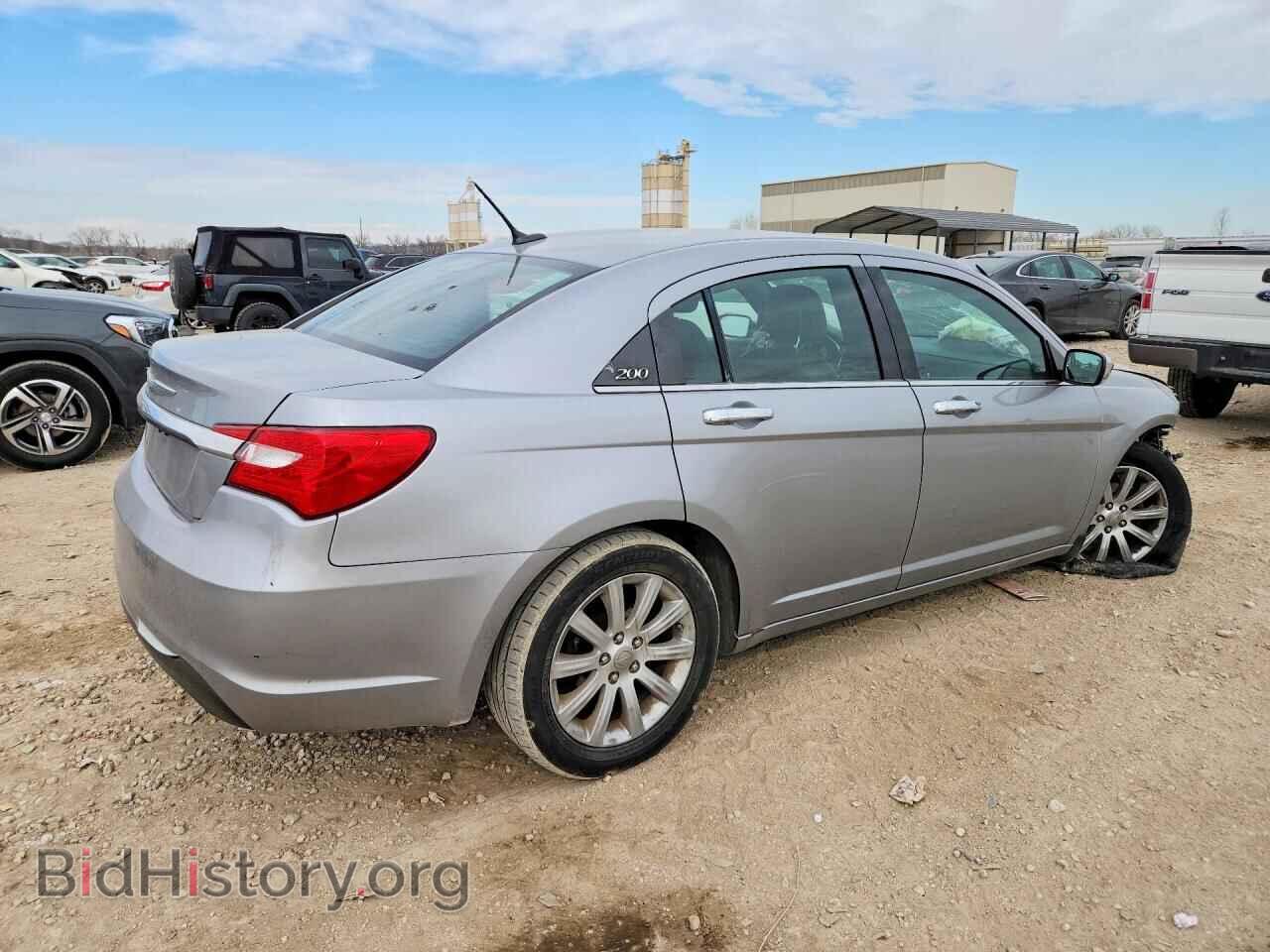 2013 CHRYSLER 200 - VIN: 1C3CCBCG8DN510554 - Фото 3