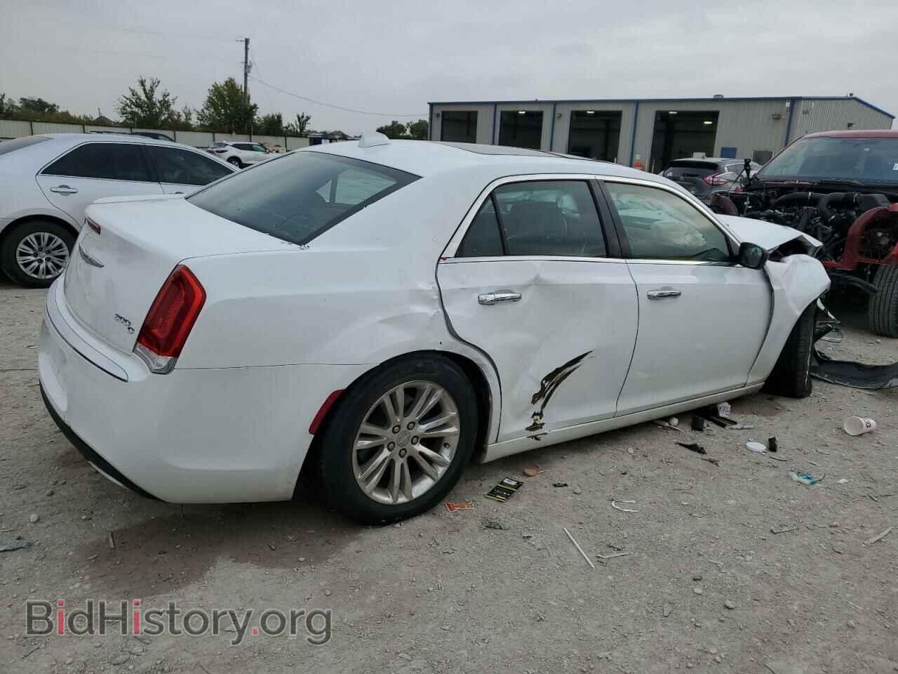 2016 CHRYSLER 300 - VIN: 2C3CCAEG4GH151675 - Фото 3