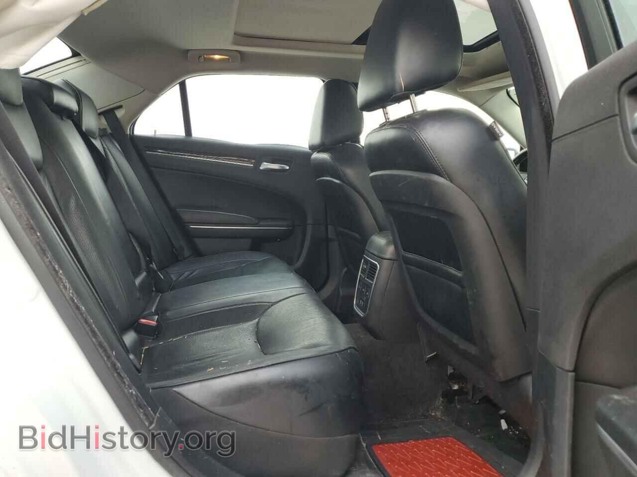 2016 CHRYSLER 300 - VIN: 2C3CCAEG4GH151675 - Фото 10