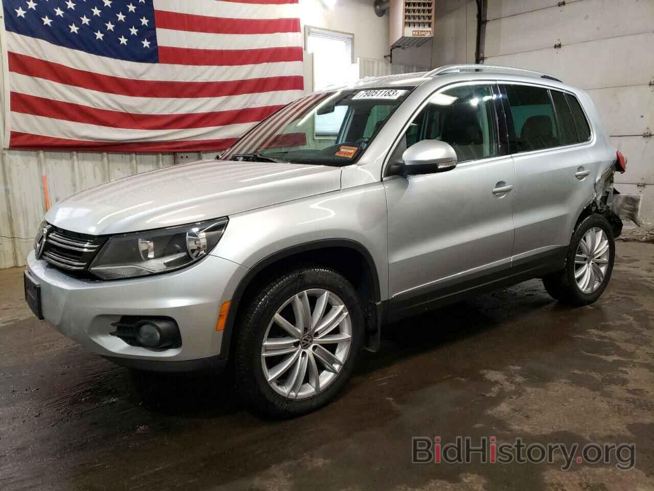 Фотография WVGBV7AXXCW606742 - VOLKSWAGEN TIGUAN 2012