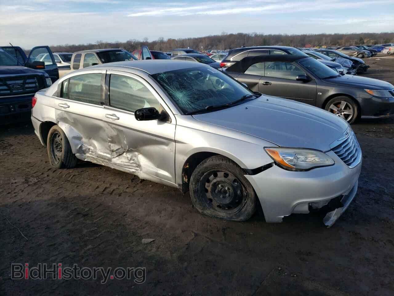 2011 CHRYSLER 200 - VIN: 1C3BC4FB4BN569847 - Фото 4