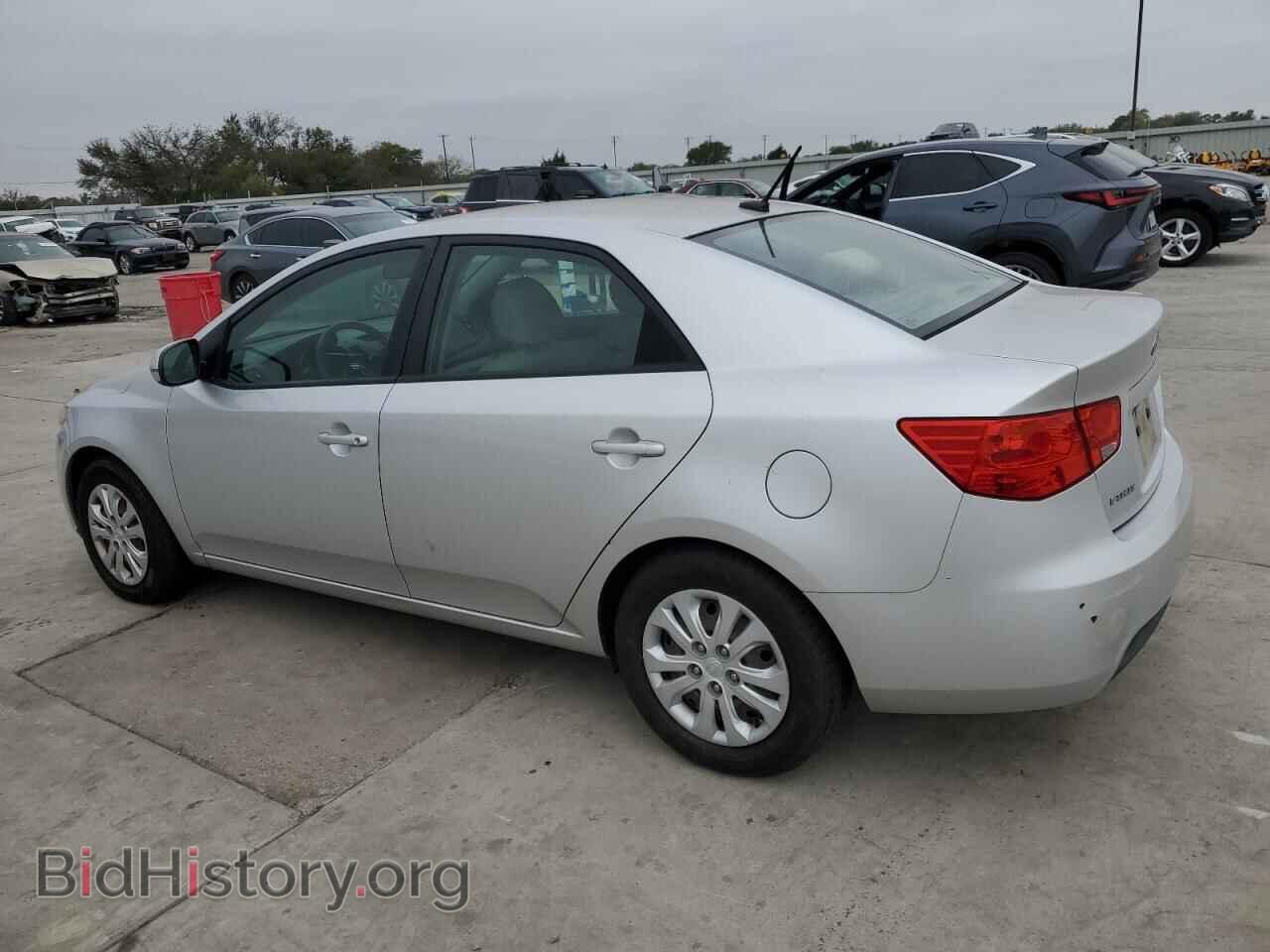 2012 KIA FORTE - VIN: KNAFU4A22C5615336 - Фото 2