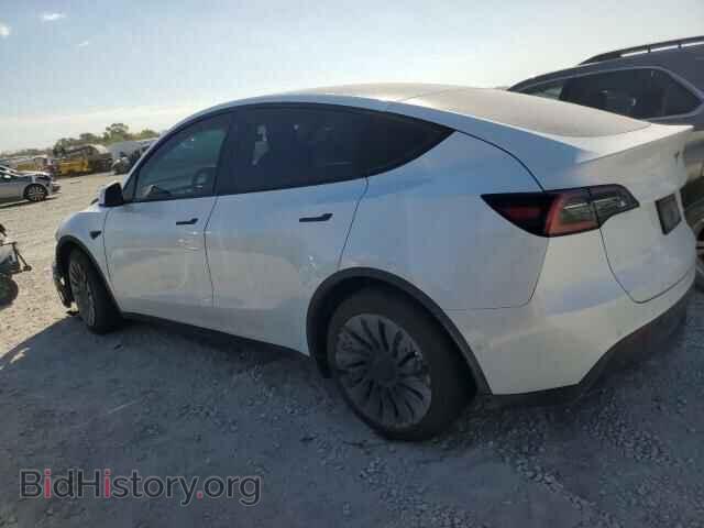 2021 TESLA MODEL Y - VIN: 5YJYGDEE6MF077666 - Photo 2