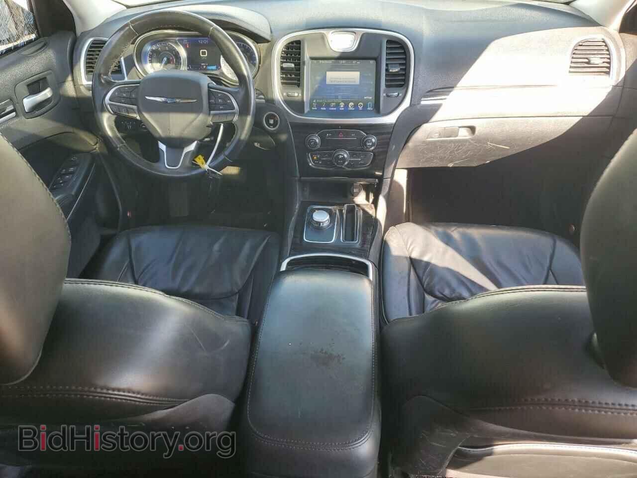 2016 CHRYSLER 300 - VIN: 2C3CCAAG6GH313439 - Фото 8