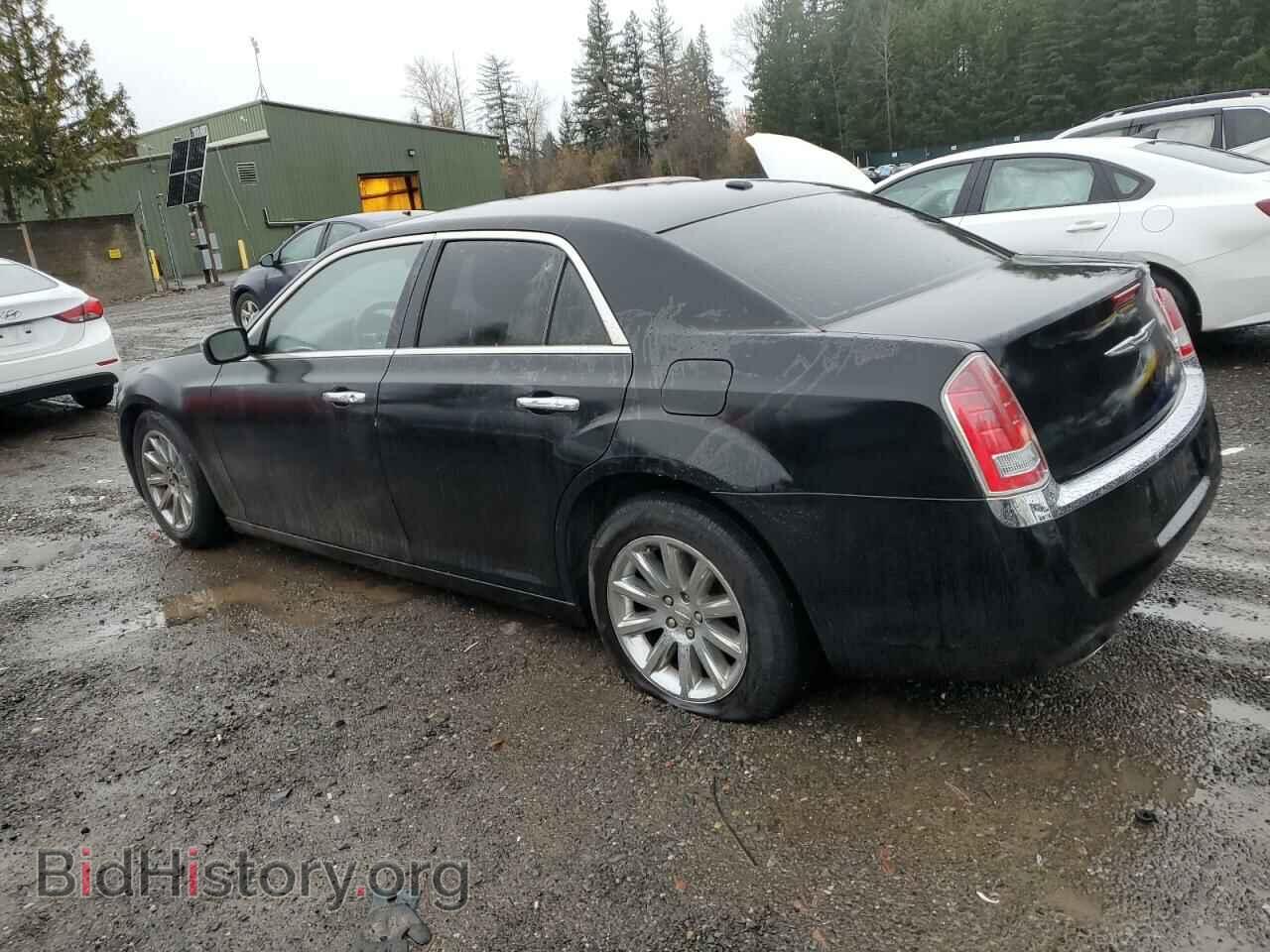 2013 CHRYSLER 300 - VIN: 2C3CCAET7DH661902 - Фото 2