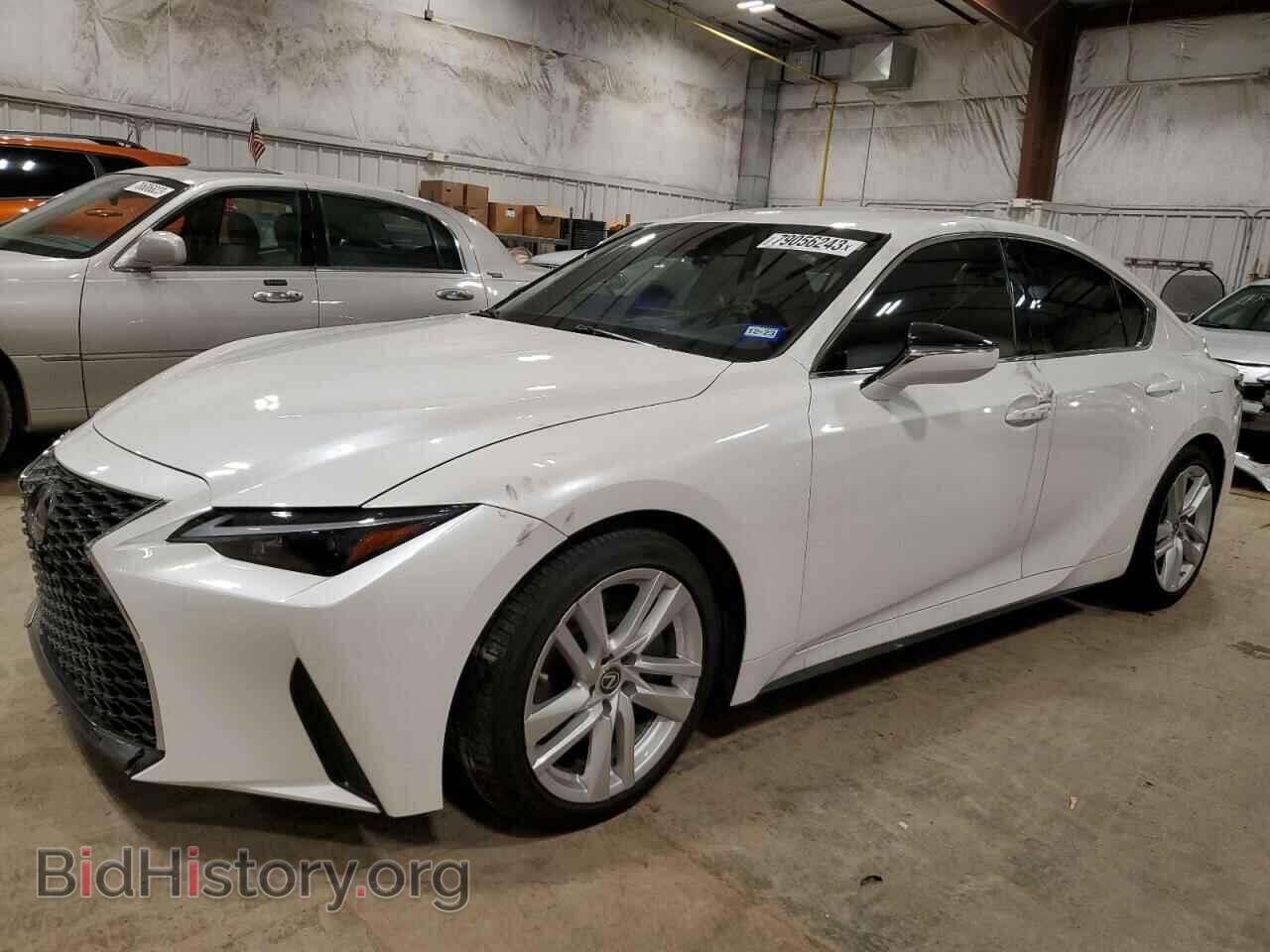 Фотография JTHAA1D29M5111687 - LEXUS IS 2021