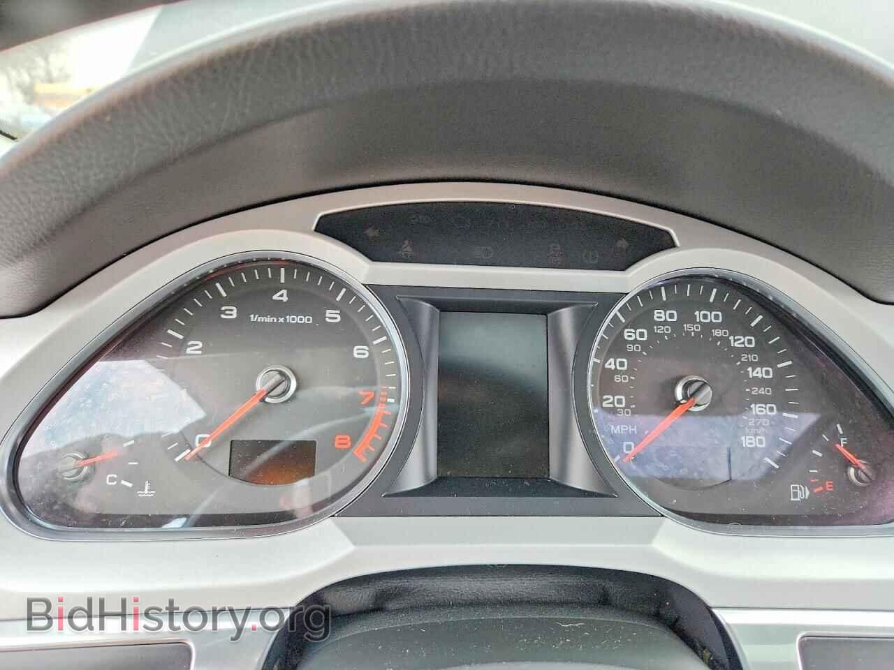 2010 AUDI A6 - VIN: WAUKGAFB9AN050738 - Фото 9
