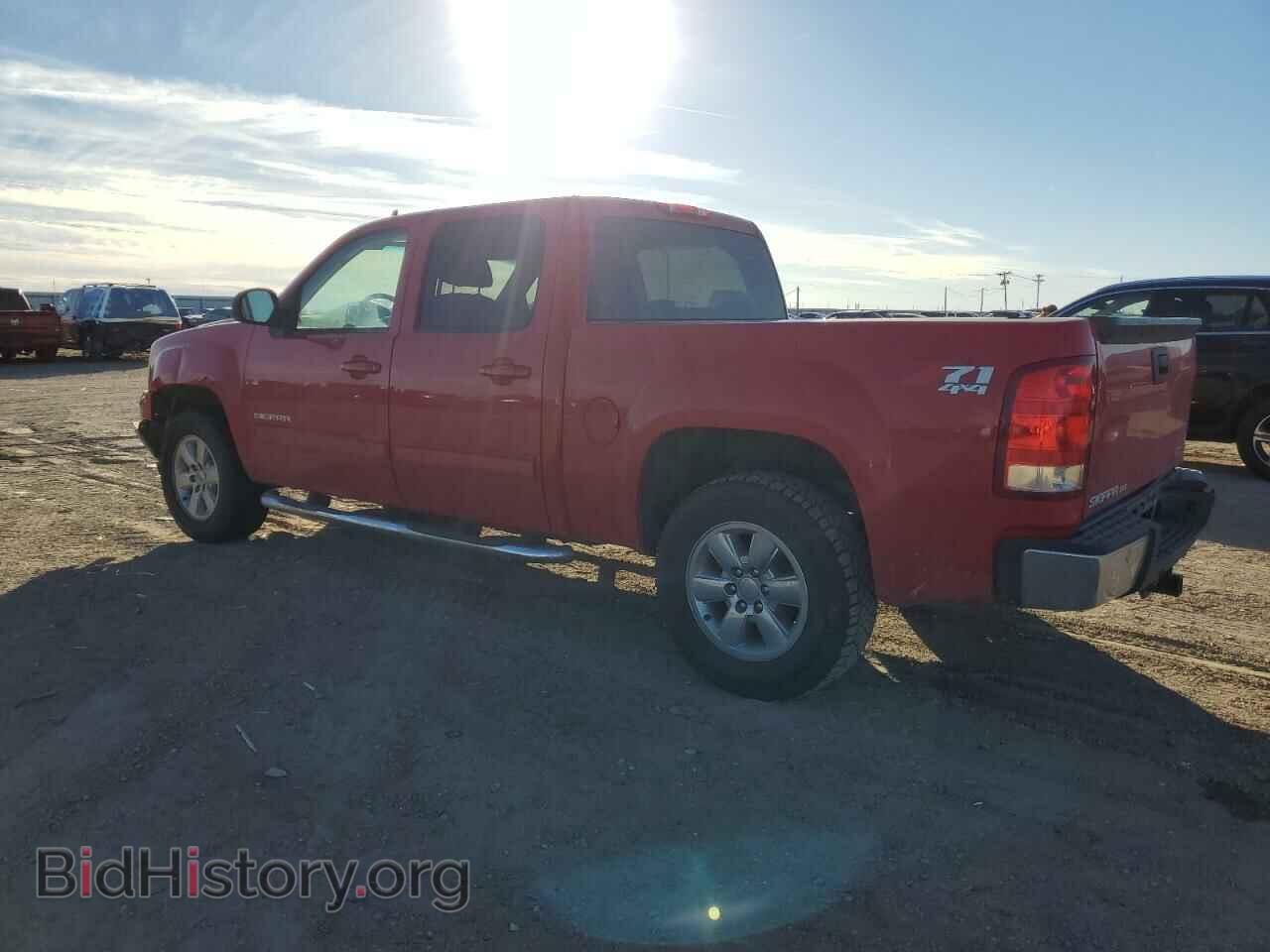 2011 GMC SIERRA - VIN: 3GTP2WE32BG109380 - Фото 2
