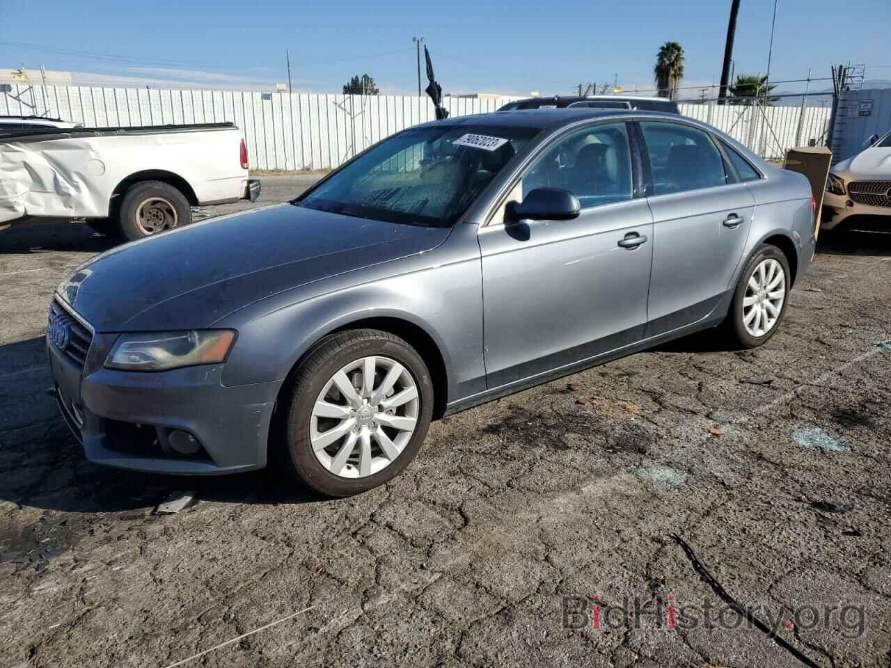 Фотография WAUBFAFL8CA120056 - AUDI A4 2012