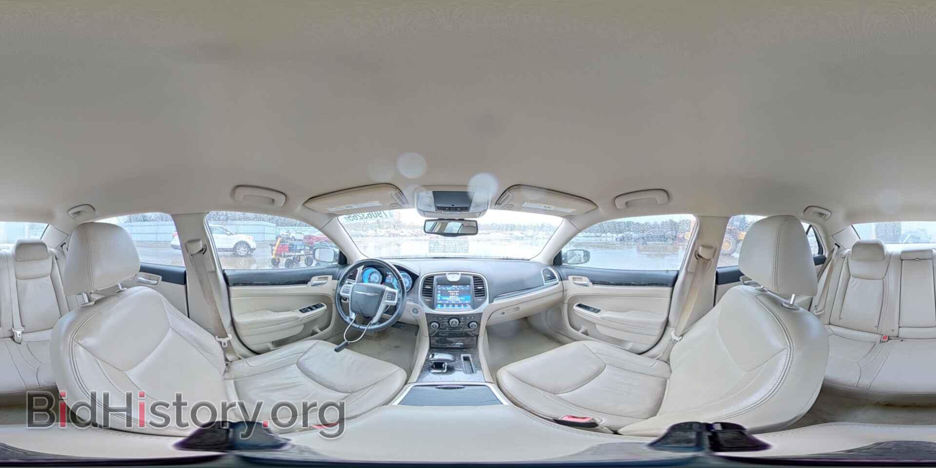 2014 CHRYSLER 300 - VIN: 2C3CCAAG2EH118984 - Фото 14