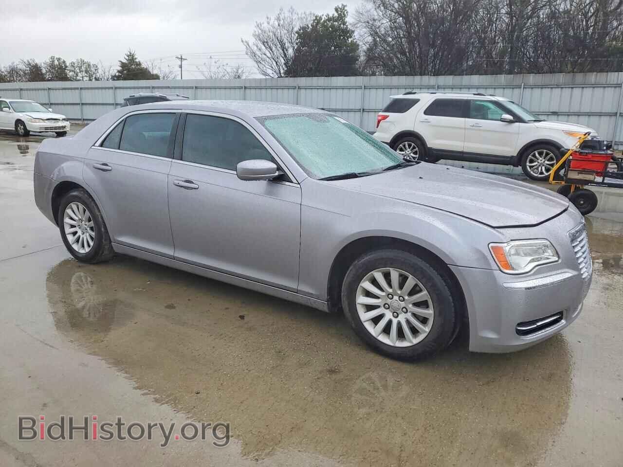 2014 CHRYSLER 300 - VIN: 2C3CCAAG2EH118984 - Фото 4
