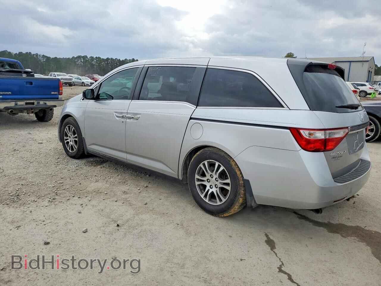 2011 HONDA ODYSSEY - VIN: 5FNRL5H69BB104091 - Фото 2
