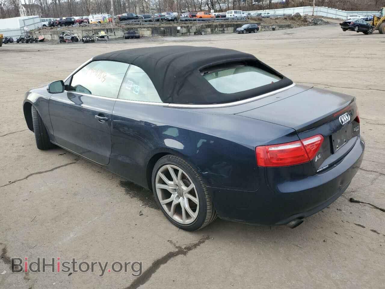 2011 AUDI A5 - VIN: WAUCFAFHXBN010293 - Фото 2