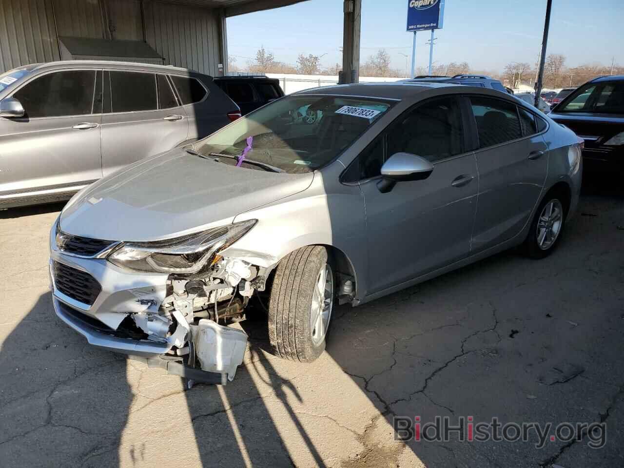 Photo 1G1BE5SM5J7142515 - CHEVROLET CRUZE 2018