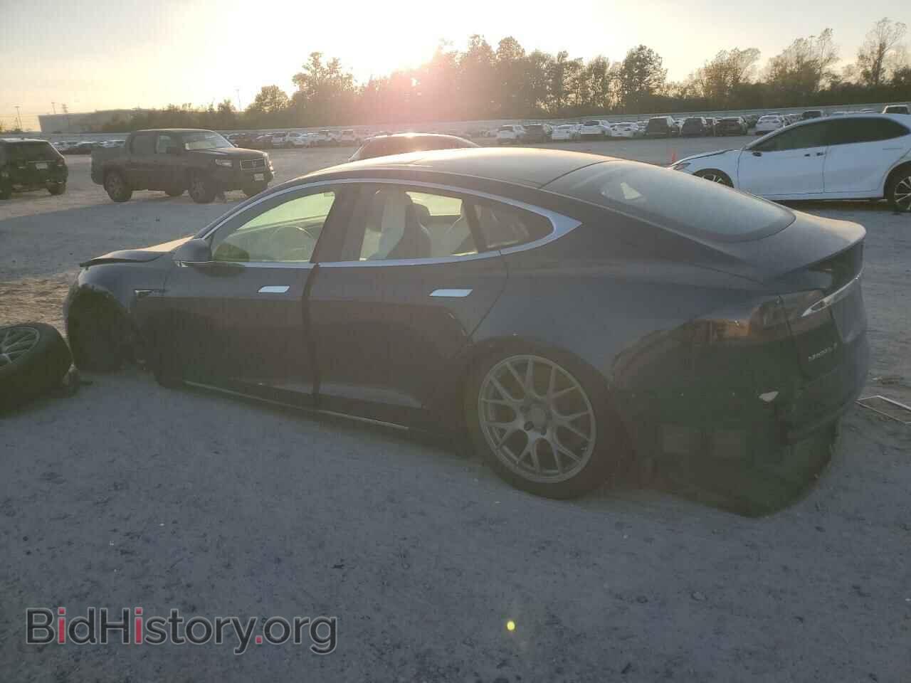 2017 TESLA MODEL S - VIN: 5YJSA1E21HF181225 - Photo 2