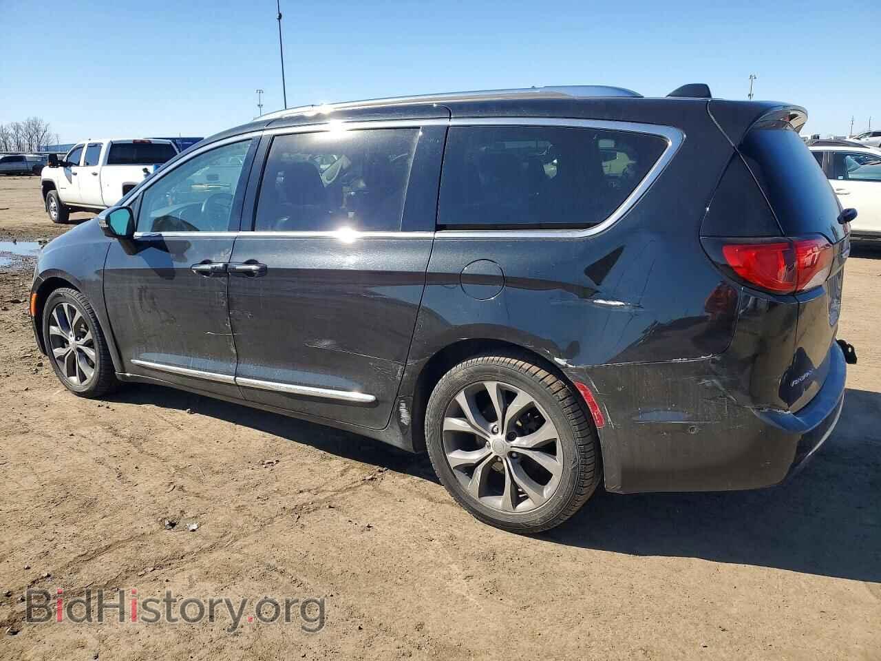 2017 CHRYSLER PACIFICA - VIN: 2C4RC1GG0HR669913 - Photo 2