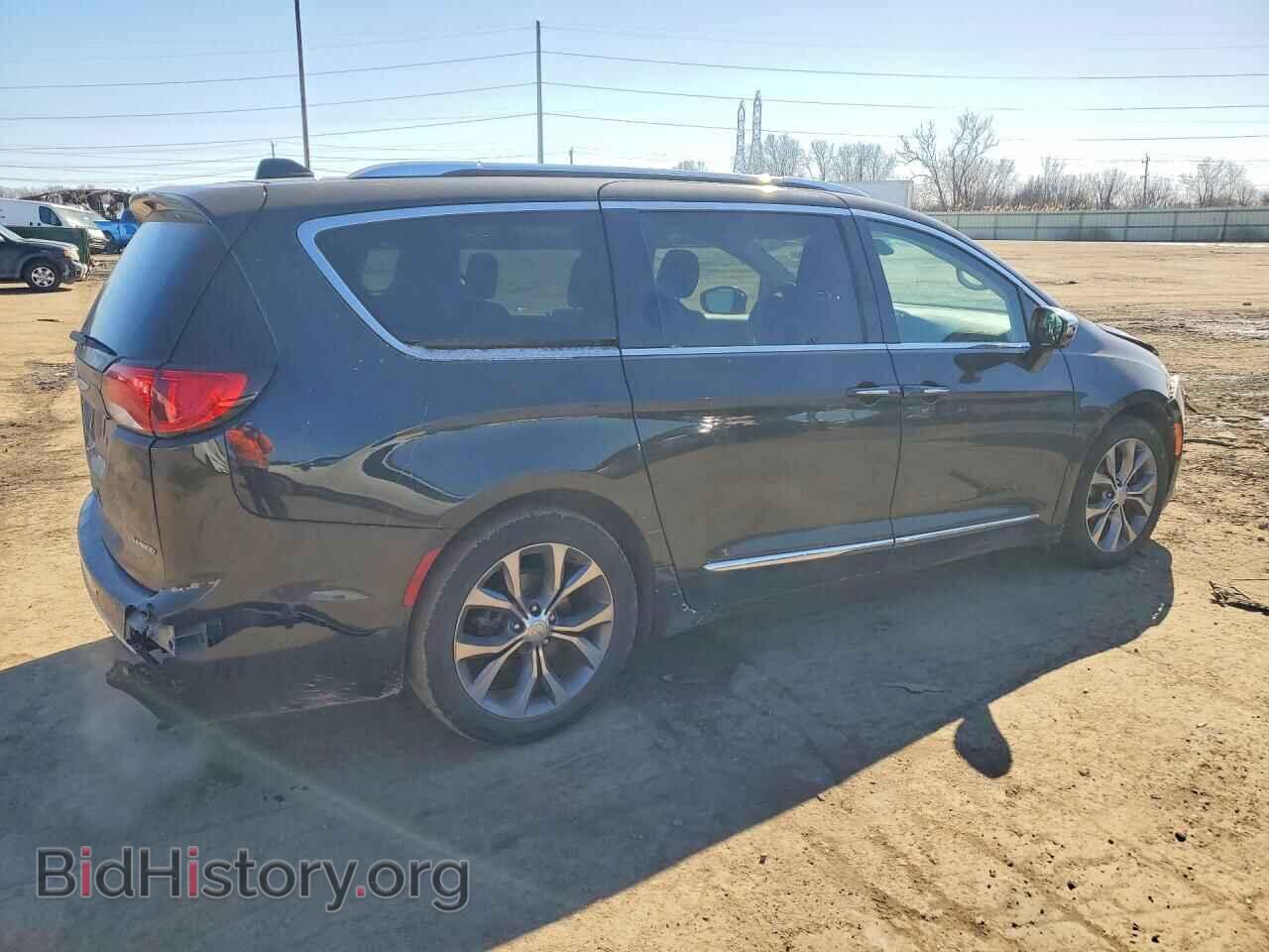 2017 CHRYSLER PACIFICA - VIN: 2C4RC1GG0HR669913 - Photo 3