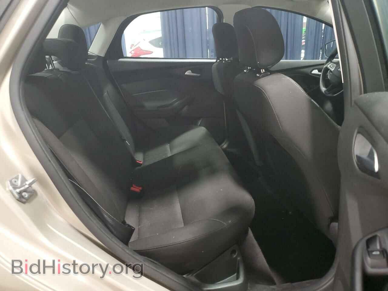 2018 FORD FOCUS - VIN: 1FADP3F24JL206211 - Фото 10