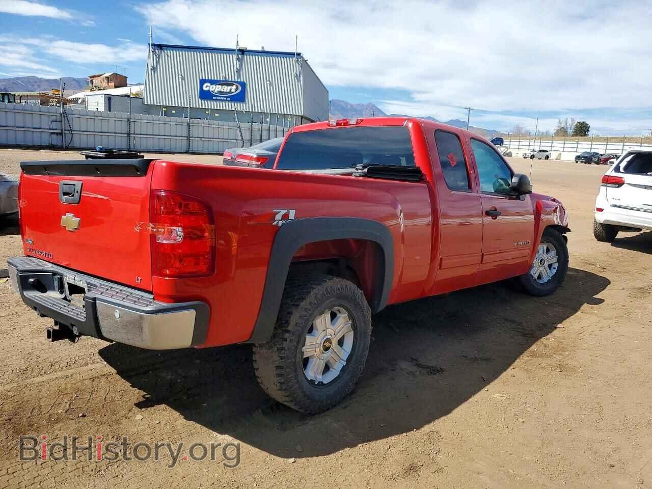 2011 CHEVROLET SILVERADO - VIN: 1GCRKSE31BZ315744 - Фото 3