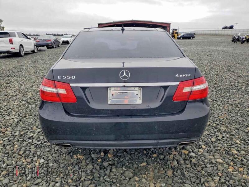 2010 Mercedes-Benz E-CLASS (VIN WDDHF9AB7AA160609) — фото 6 из 13