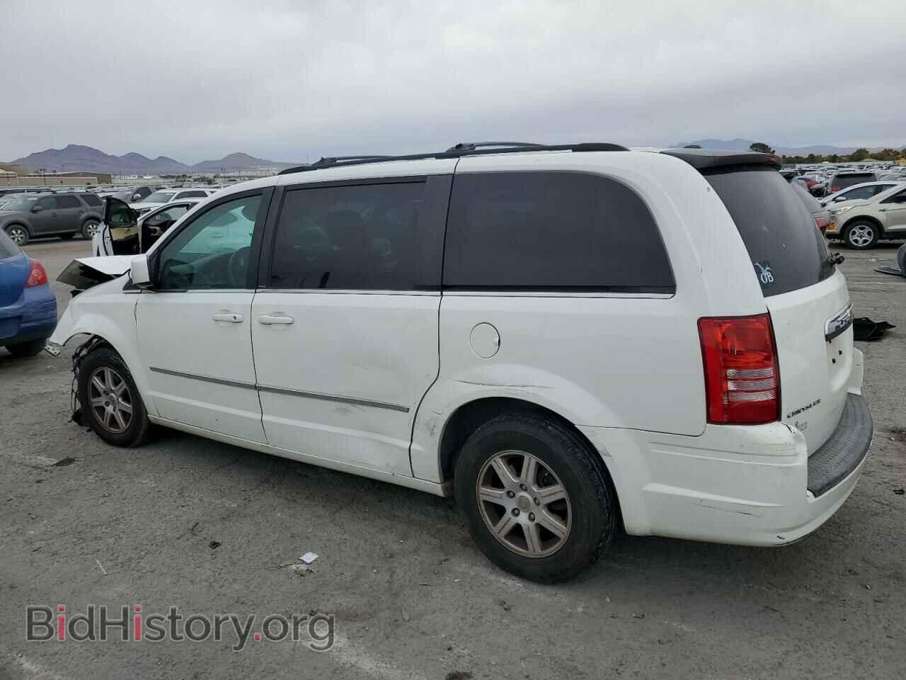 2010 CHRYSLER MINIVAN - VIN: 2A4RR5D12AR204149 - Фото 2